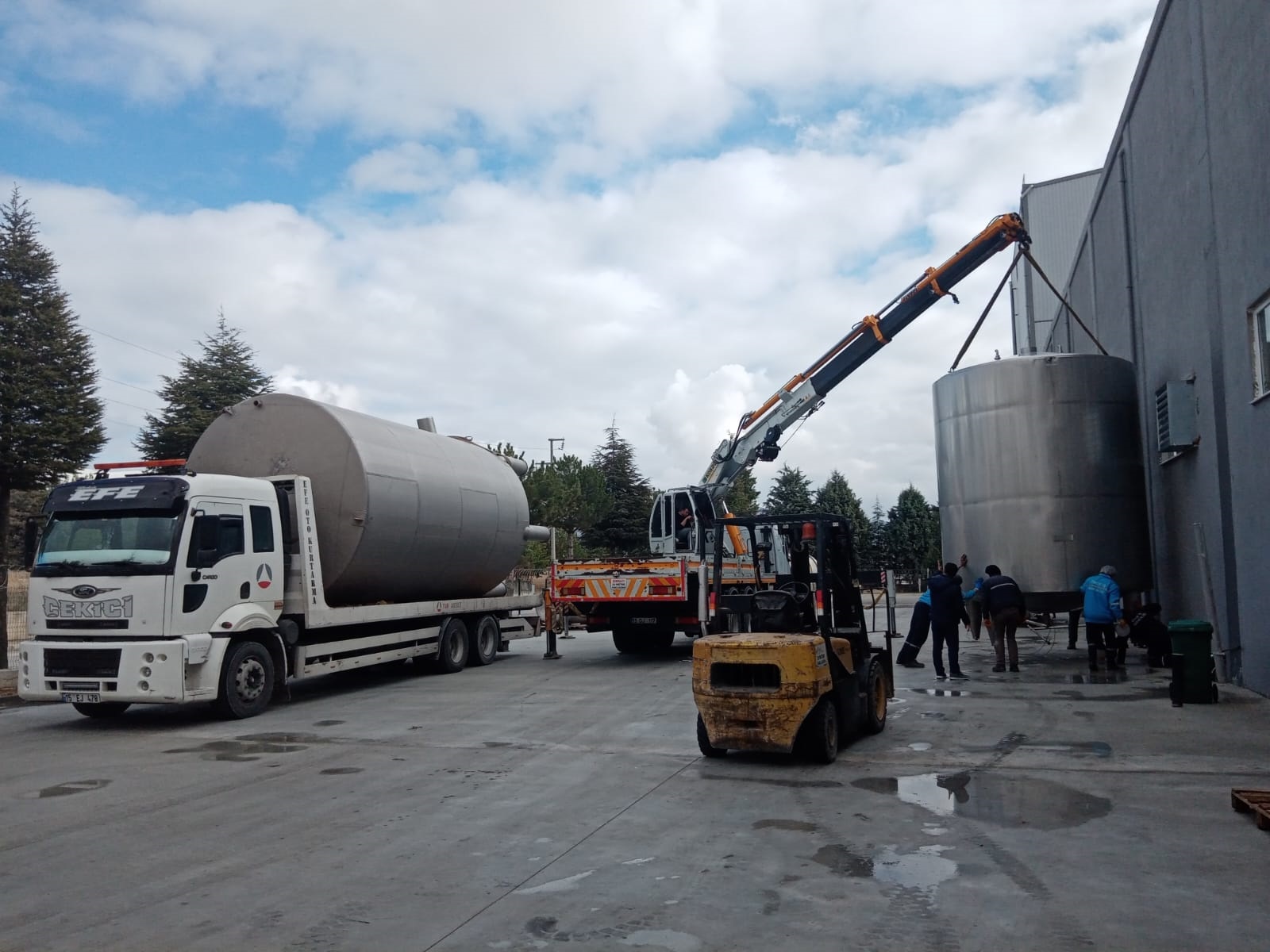 FORKLİFT HİZMLETLERİ